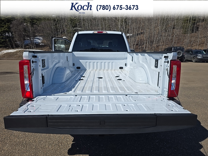 NEW 2026 Ford F-350 Super Duty XLT - Oxford White Exterior / MEDIUM DARK SLATE CLOTH Interior - $96,610 - Stock #A26124 - VIN 1FT8W3DT0TED88927 - Photo 34