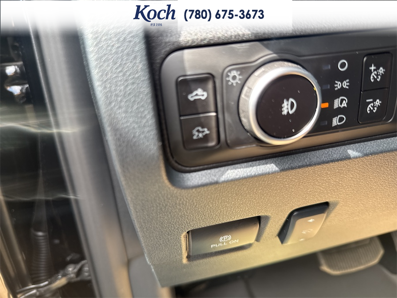 NEW 2026 Ford F-350 Super Duty Lariat - Agate Black Exterior / BAJA LEATHER TRIM Interior - $109,768 - Stock #A26168 - VIN 1FT8W3BT5TEE59106 - Photo 38