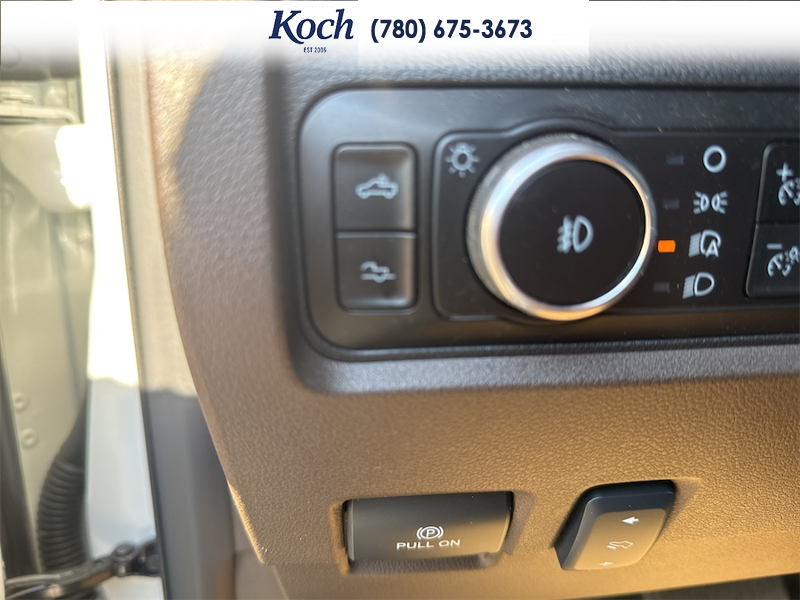 NEW 2026 Ford F-350 Super Duty King Ranch - Star White/marsh Grey Accent Exterior / JAVA LEATHER Interior - $110,005 - Stock #A26018 - VIN 1FT8W3BT8TED18353 - Photo 38