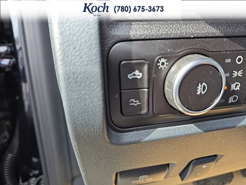 NEW 2026 Ford F-350 Super Duty Platinum - Agate Black Exterior / BLACK LEATHER Interior - $132,554 - Stock #A26127 - VIN 1FT8W3BM7TEE05945 - Photo 39