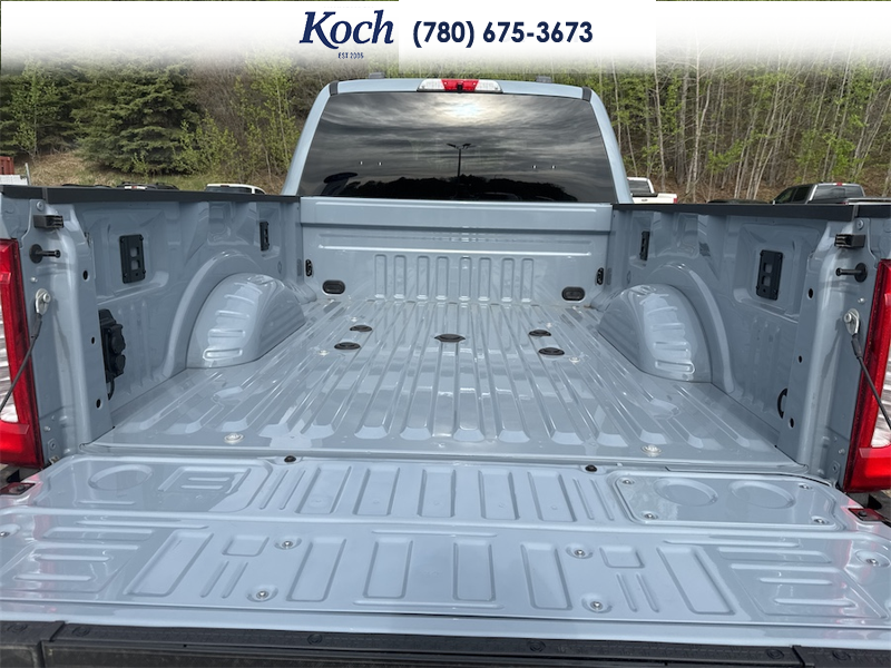 NEW 2026 Ford F-350 Super Duty Lariat - Glacier Gray Exterior / BLACK LEATHER Interior - $110,398 - Stock #A26106 - VIN 1FT8W3BT1TED89765 - Photo 39