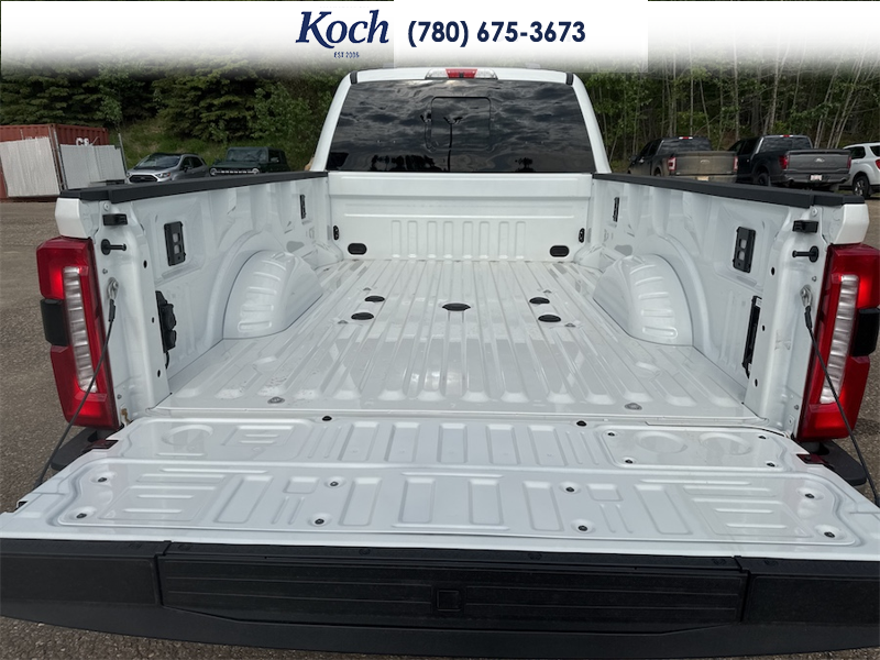 NEW 2026 Ford F-350 Super Duty King Ranch - Star White Tri-coat Metallic Exterior / JAVA LEATHER Interior - $124,339 - Stock #A26200 - VIN 1FT8W3DTXTEE46591 - Photo 39