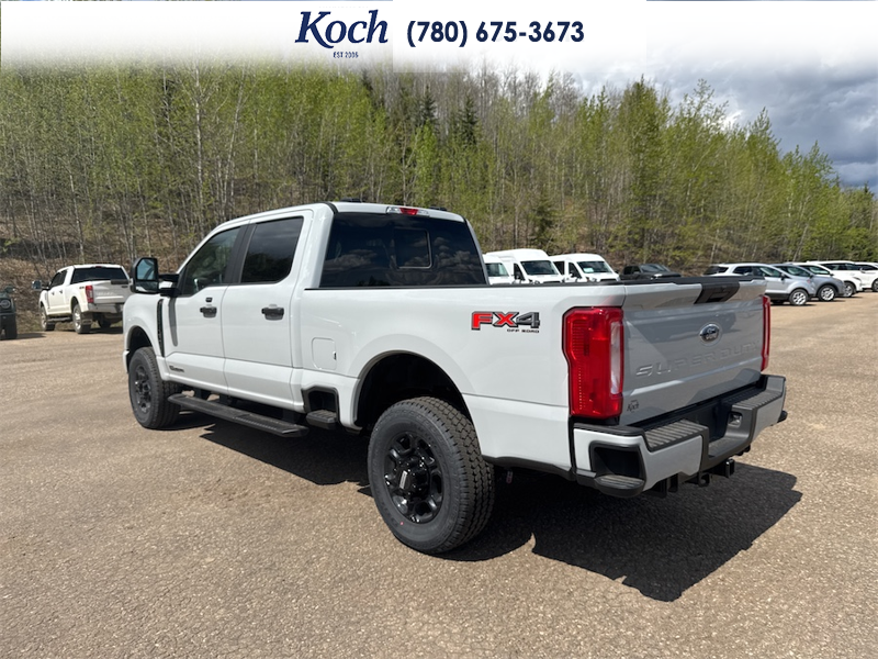 NEW 2026 Ford F-350 Super Duty XL - Avalanche Exterior / MEDIUM DARK SLATE CLOTH Interior - $93,724 - Stock #A26116 - VIN 1FT8W3BTXTED99842 - Photo 3