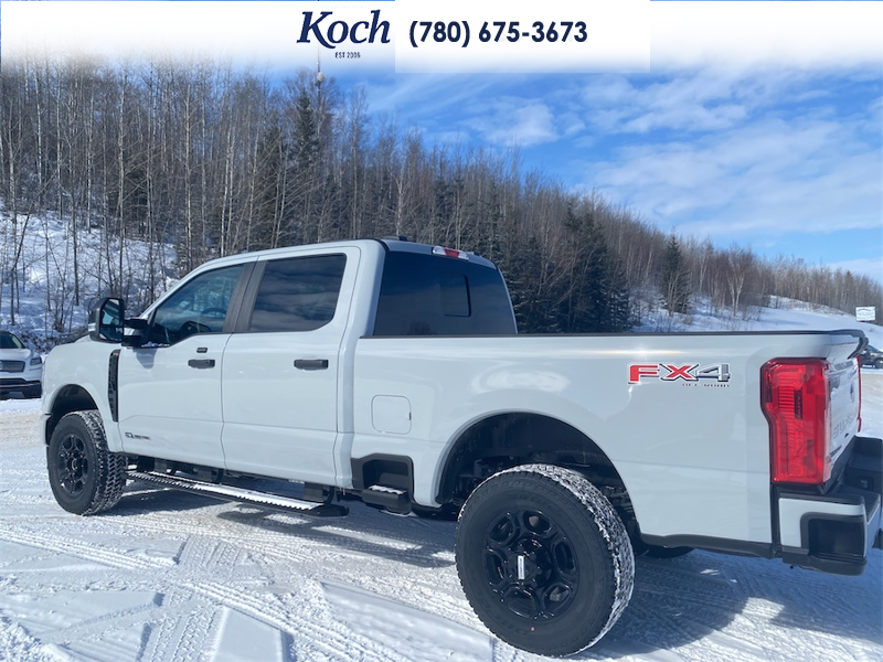 NEW 2026 Ford F-350 Super Duty XL - Avalanche Exterior / MEDIUM DARK SLATE CLOTH Interior - $94,724 - Stock #A26116 - VIN 1FT8W3BTXTED99842 - Photo 8