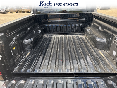NEW 2026 Ford Maverick XLT - Shadow Black Exterior / BLACK CLOTH Interior - $46,140 - Stock #A26075 - VIN 3FTTW8JA1TRA51769