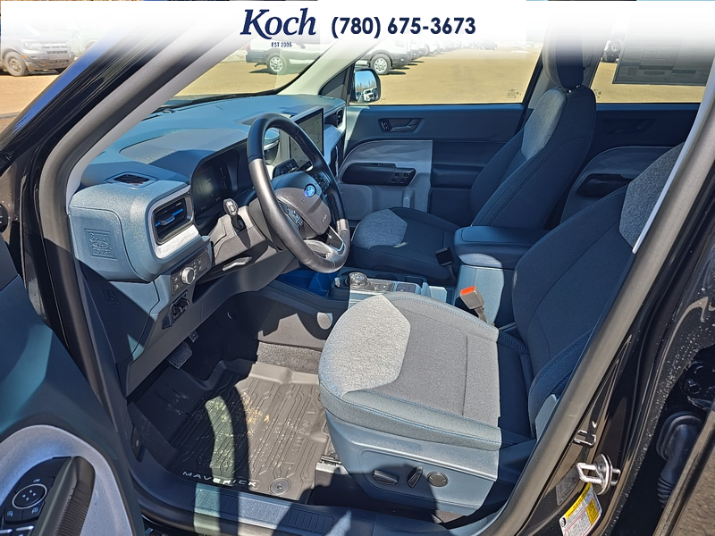 NEW 2026 Ford Maverick XLT - Shadow Black Exterior / BLACK LEATHER Interior - $47,590 - Stock #A26153 - VIN 3FTTW8J39TRA68868 - Photo 17