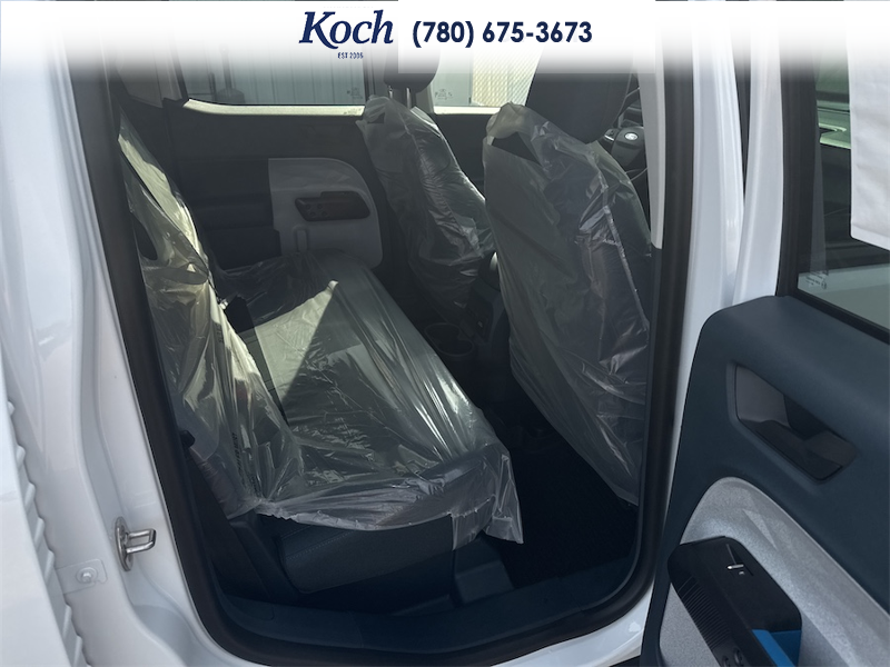 NEW 2026 Ford Maverick XLT - Oxford White Exterior / NAVY PIER/ASPEN GREY, UNIQUE CLOTH FRONT BUCKET SEATS Interior - $46,290 - Stock #A26236 - VIN 3FTTW8JA5TRB27011 - Photo 20