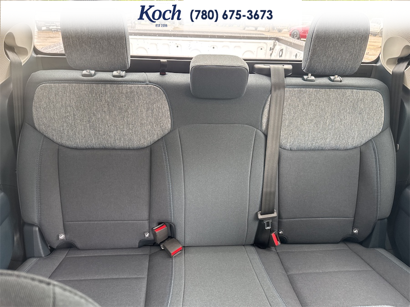 NEW 2026 Ford Maverick XLT - Oxford White Exterior / BLACK CLOTH Interior - $42,190 - Stock #A26190 - VIN 3FTTW8JA4TRA97645 - Photo 22