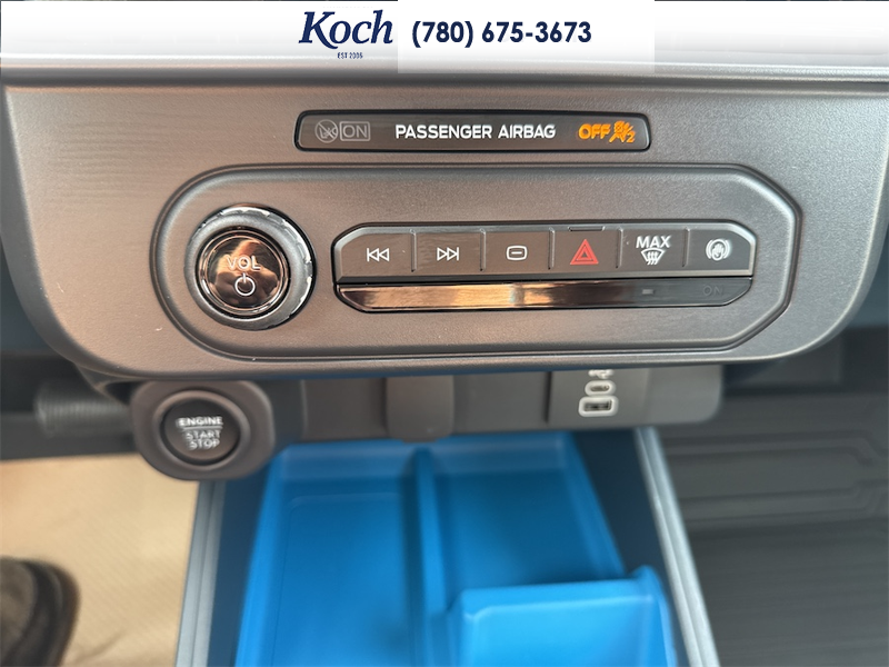 NEW 2026 Ford Maverick XLT - Oxford White Exterior / NAVY PIER/ASPEN GREY, UNIQUE CLOTH FRONT BUCKET SEATS Interior - $46,290 - Stock #A26236 - VIN 3FTTW8JA5TRB27011 - Photo 24