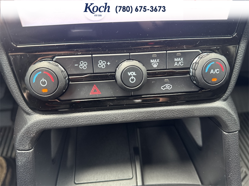 NEW 2026 Ford Ranger XLT - Ruby Red Tri-coat Metallic Exterior / BLACK ONYX XLT CLOTH Interior - $53,595 - Stock #A26074 - VIN 1FTER4HHXTLE09039 - Photo 23