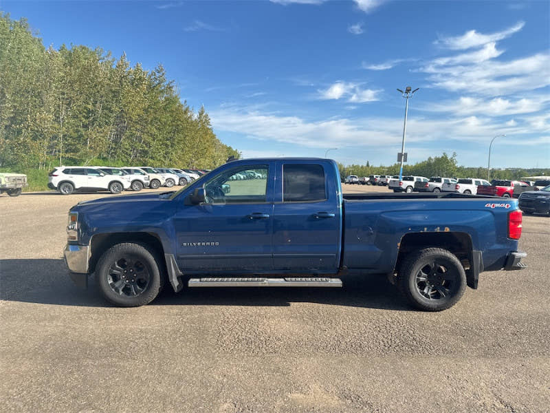 USED 2017 Chevrolet Silverado 1500 LT - $18,995 - Stock #A26206A - VIN 1GCVKREC9HZ199712 - Photo 7