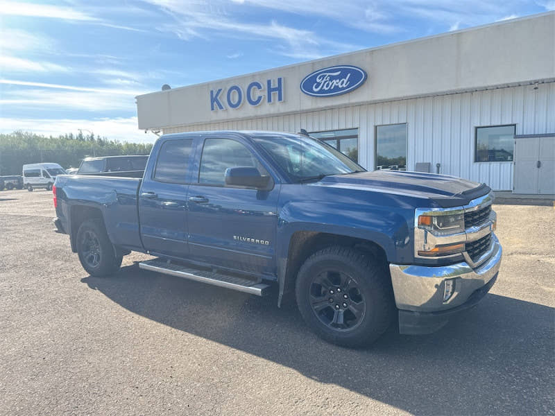 USED 2017 Chevrolet Silverado 1500 LT - $18,995 - Stock #A26206A - VIN 1GCVKREC9HZ199712 - Photo 15